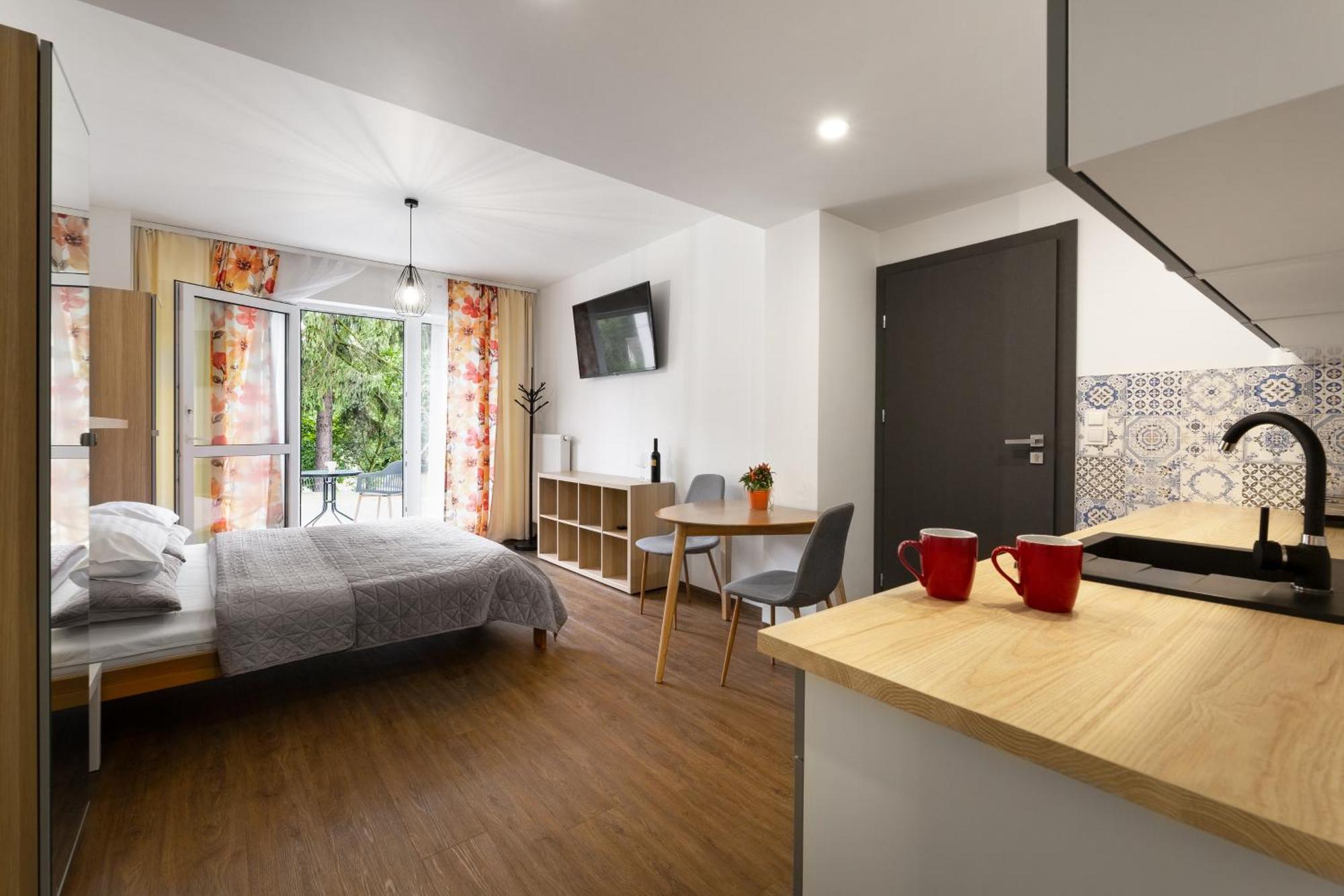 Apartamenty Wczasowa - Komfort Z Narciarnia Kudowa Zdroj Room photo