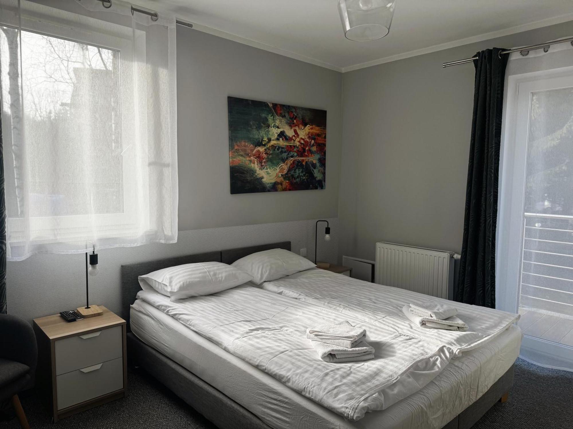 Apartamenty Wczasowa - Komfort Z Narciarnia Kudowa Zdroj Exterior photo